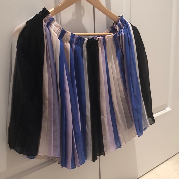 Club Monaco top - Picture 1 of 5